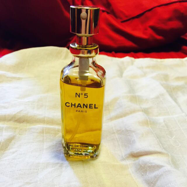 CHANEL(シャネル)のCHANEL No.5 香水 コスメ/美容の香水(香水(女性用))の商品写真