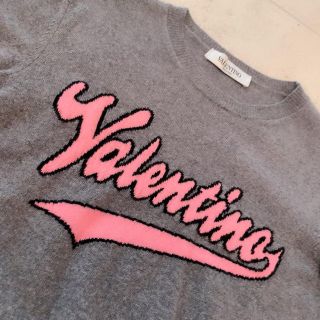 ヴァレンティノ(VALENTINO)のヴァレンティノ ニット(ニット/セーター)