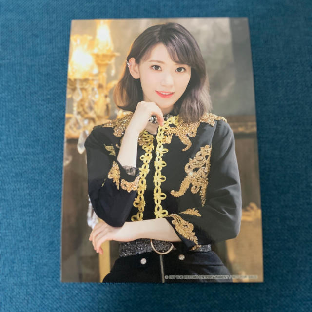 vampire 宮脇咲良 生写真 エンタメ/ホビーのタレントグッズ(アイドルグッズ)の商品写真