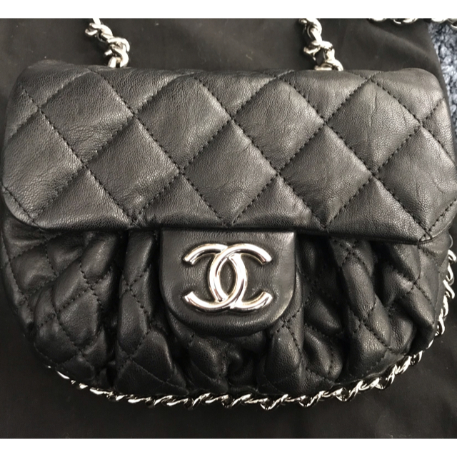 CHANEL(シャネル)のCHANEL ♡ アラウンド チェーン ☆あんみさん専用☆ レディースのバッグ(ショルダーバッグ)の商品写真