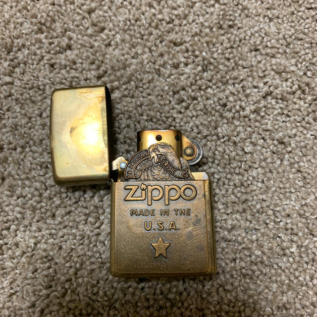 ZIPPO(ジッポー)の【激レア！現品限り！】ビンテージジッポ メンズのファッション小物(タバコグッズ)の商品写真