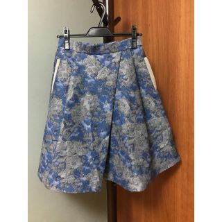 ランバンオンブルー(LANVIN en Bleu)のLANVIN en Bleu ひざ丈スカート【新品未使用タグ付き】(ひざ丈スカート)