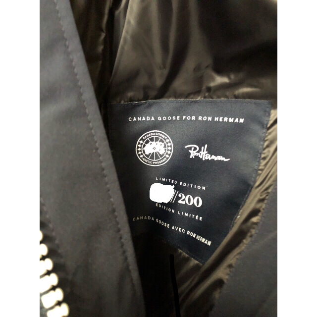 CANADA GOOSE(カナダグース)の[希少新品]CANADA GOOSE×ロンハーマン 10周年記念 別注 ベスト メンズのジャケット/アウター(ダウンベスト)の商品写真