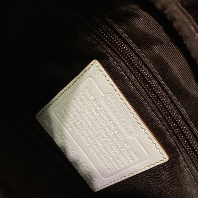 COACH(コーチ)のCOACH コーチ ショルダーバッグ マルチベージュ　ミニ財布付き！ レディースのバッグ(ショルダーバッグ)の商品写真