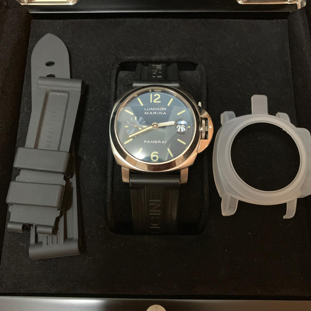 PANERAI  ブルー文字盤 40mm