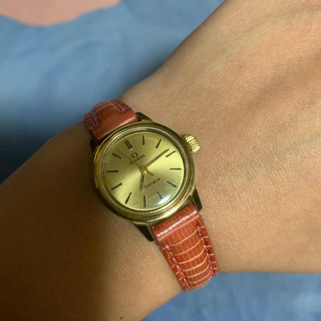 OMEGA(オメガ)のOMEGAアンティーク ジュネーブ手巻き レディースのファッション小物(腕時計)の商品写真