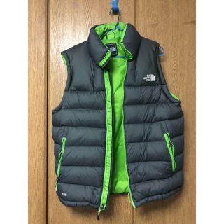 ノースフェイス(THE NORTH FACE) ダウンベスト(メンズ)（グリーン