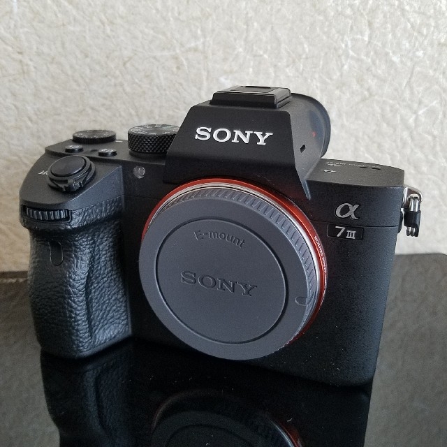 正規品爆買い SONY 新品未使用 ソニー α7 III ズームレンズキットILCE-7M3K の通販 by yositaka's  shop｜ソニーならラクマ