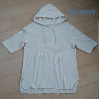 ブラウニー(BROWNY)のBROWNY★ｶｯﾄｿｰ(ｵﾌﾎﾜｲﾄ・M)(Tシャツ/カットソー(半袖/袖なし))