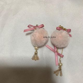 メゾンドフルール(Maison de FLEUR)の♡maison de fleur ポンポンイヤリング♡(イヤリング)