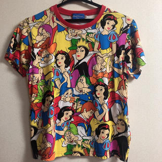 ディズニー(Disney)の× ディズニー総柄Tシャツ× 白雪姫× サイズ150(Tシャツ(半袖/袖なし))