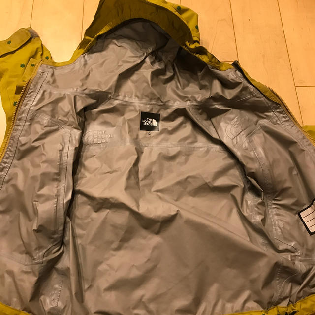 THE NORTH FACE(ザノースフェイス)のノースフェイス ジャンパー キッズ/ベビー/マタニティのキッズ服男の子用(90cm~)(ジャケット/上着)の商品写真