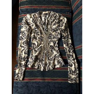 ロベルトカヴァリ(Roberto Cavalli)のロベルトカヴァリ🌸トップス(シャツ/ブラウス(長袖/七分))