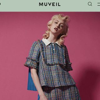 ミュベールワーク(MUVEIL WORK)のMUVEIL 18AW バックプリーツ ツイードブラウス ネイビー ☆美品☆(シャツ/ブラウス(半袖/袖なし))