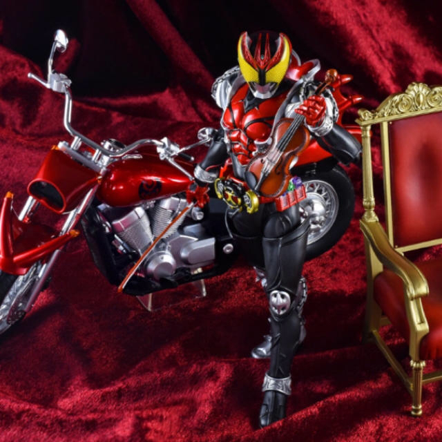 真骨彫 仮面ライダーキバ＆マシンキバー オプションパーツセット