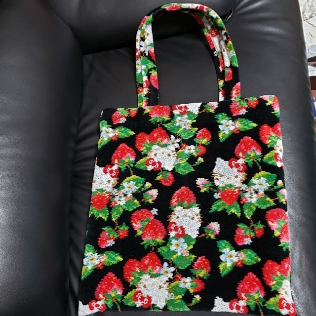 ☆tizさま専用☆フェイラーキティストロベリー トートバッグ 新作から
