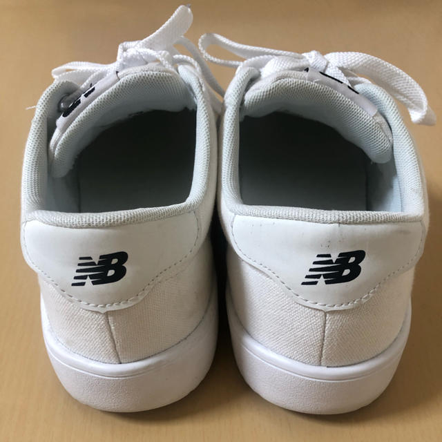 New Balance(ニューバランス)のNew Balance✩.*˚CT10ホワイト レディースの靴/シューズ(スニーカー)の商品写真