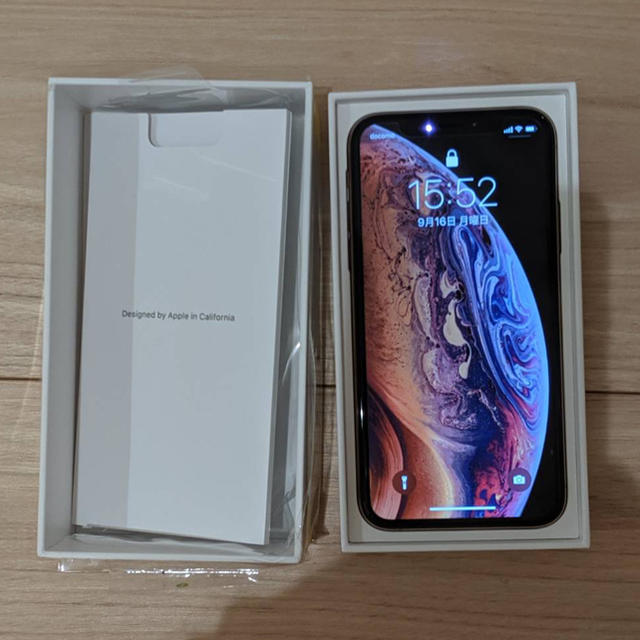 スマートフォン本体【専用】IPhone xs 256GB  ゴールド　美品