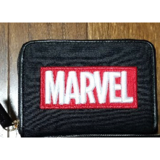 MARVEL(マーベル)のミニオン様専用【MARVEL】長財布&コインケースセット エンタメ/ホビーのアニメグッズ(その他)の商品写真