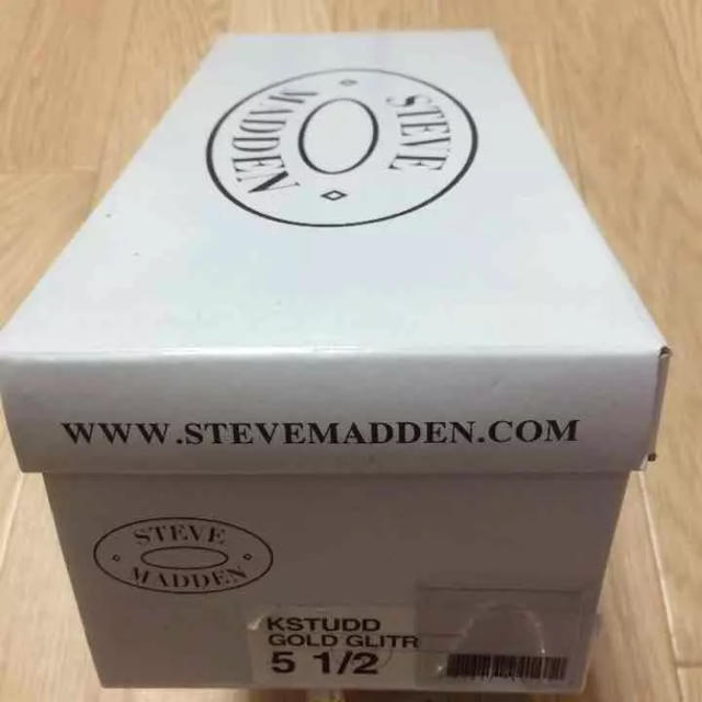 Steve Madden(スティーブマデン)のSTEVE MADDEN フラットパンプス レディースの靴/シューズ(バレエシューズ)の商品写真