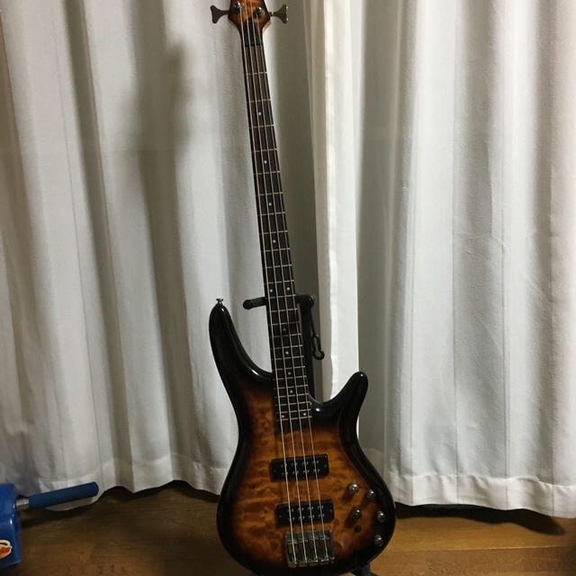 Ibanez(アイバニーズ)のIbanez SR400EQM 楽器のベース(エレキベース)の商品写真