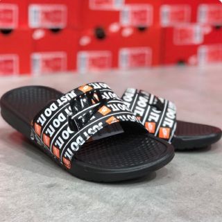 ナイキ(NIKE)の【新品】NIKE BENASSI JDI PRINT B/B(サンダル)