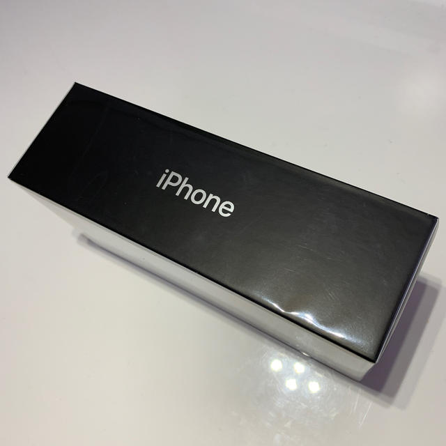純正アウトレット 香港版 iPhone 11 Pro シルバー 512GB 新品未使用品