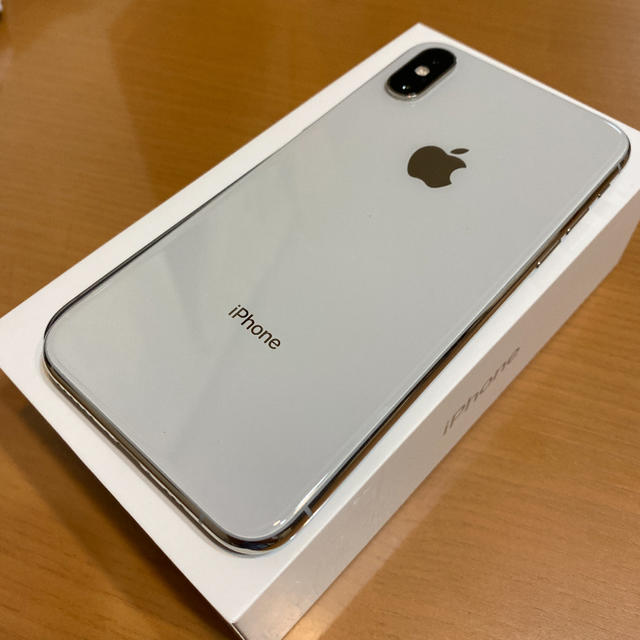 iPhoneXS シルバー 64GB SIMフリー本体 美品