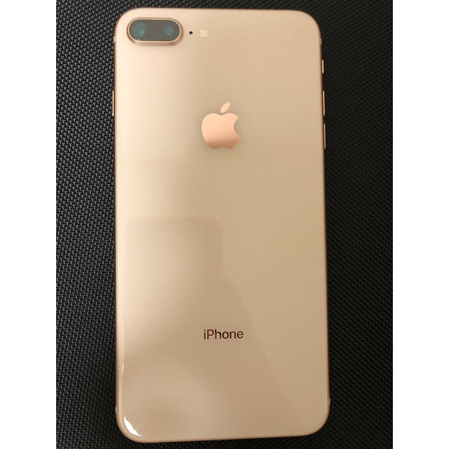 Apple(アップル)のiphone 8 plus 64G 中古品　simフリー スマホ/家電/カメラのスマートフォン/携帯電話(スマートフォン本体)の商品写真