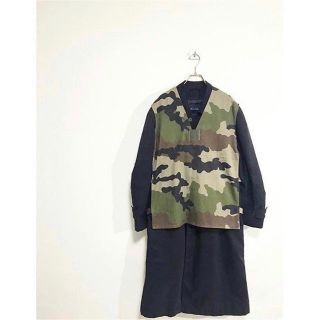 コムデギャルソン(COMME des GARCONS)の新品 ヴィンテージ ビンテージ 軍モノ 変形 ミリタリー ジャケット ベスト(ベスト)