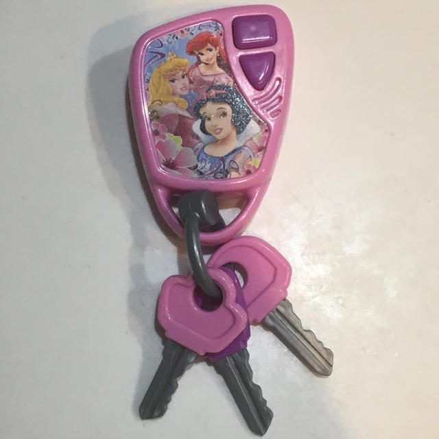 Disney 車の鍵のおもちゃ ディズニープリンセスの通販 By Hd S Shop ディズニーならラクマ