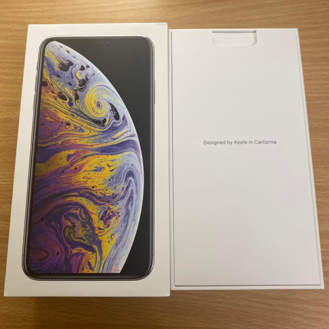 ☆美品 iPhone Xs Max 256GB シルバー docomo