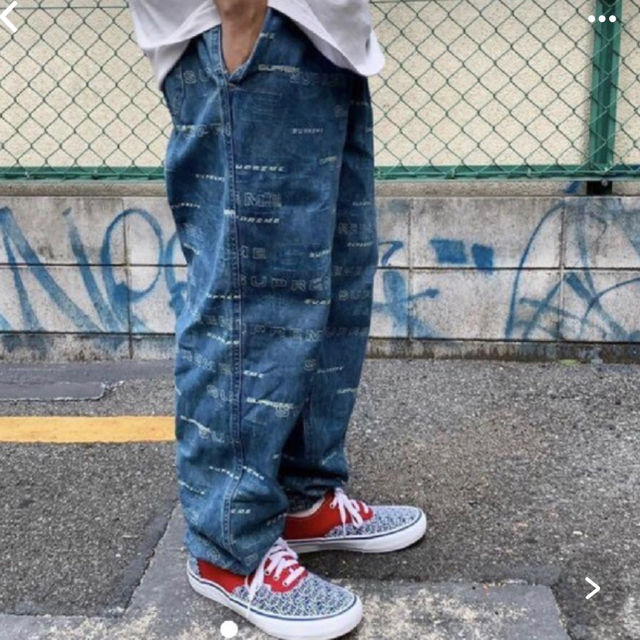 Supreme(シュプリーム)のSupreme Dimensions Logo Denim Skate Pant メンズのパンツ(デニム/ジーンズ)の商品写真