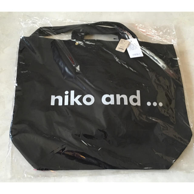 niko and...(ニコアンド)の【在庫限り☆】黒 ★ニコロゴ  トートバッグ 2way ★ニコアンド レディースのバッグ(トートバッグ)の商品写真