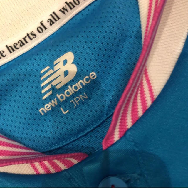 New Balance(ニューバランス)の【早い者勝ち】サガン鳥栖 ホームユニフォーム&タオルマフラー スポーツ/アウトドアのサッカー/フットサル(応援グッズ)の商品写真