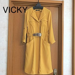 ビッキー(VICKY)の《美品》ビッキー VICKY トレンチ風 ワンピース(ひざ丈ワンピース)