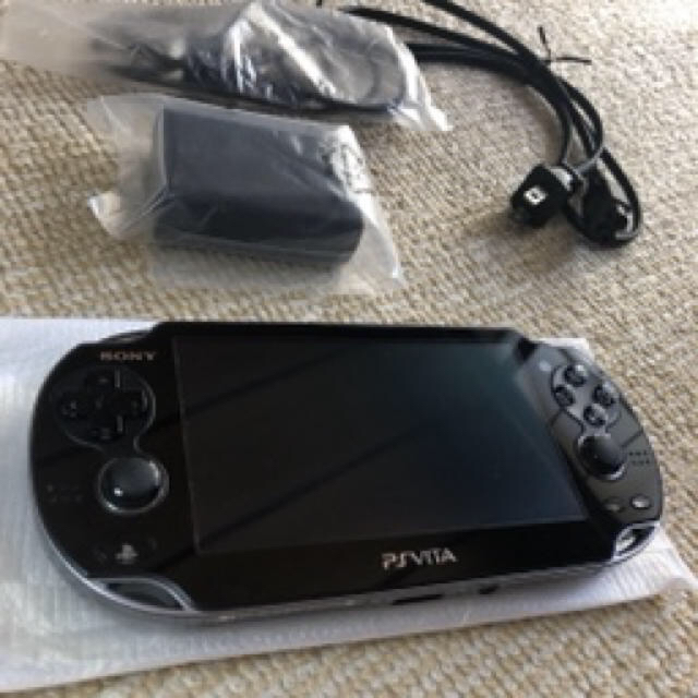 PlayStation Vita 本体