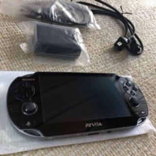 ソニー(SONY)のPlayStation Vita 本体(携帯用ゲーム機本体)