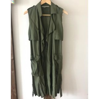 ザラ(ZARA)のZARA ザラ ミリタリーロングベスト ノースリーブジャケット(ミリタリージャケット)