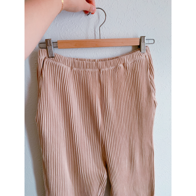 〈完売〉baserange  リブパンツ  gita pants レディースのパンツ(カジュアルパンツ)の商品写真