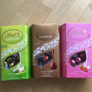リンツ(Lindt)の数量限定  大人気  リンツ チョコレート トリュフ(菓子/デザート)