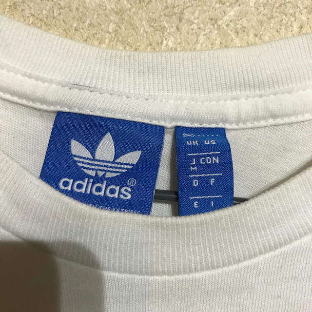 adidas(アディダス)のadidas シンプルロゴ 4 メンズのトップス(Tシャツ/カットソー(半袖/袖なし))の商品写真