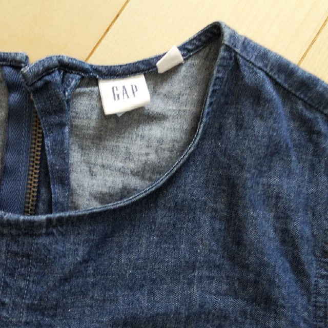 GAP(ギャップ)のギャップ　デニムワンピース レディースのワンピース(ひざ丈ワンピース)の商品写真