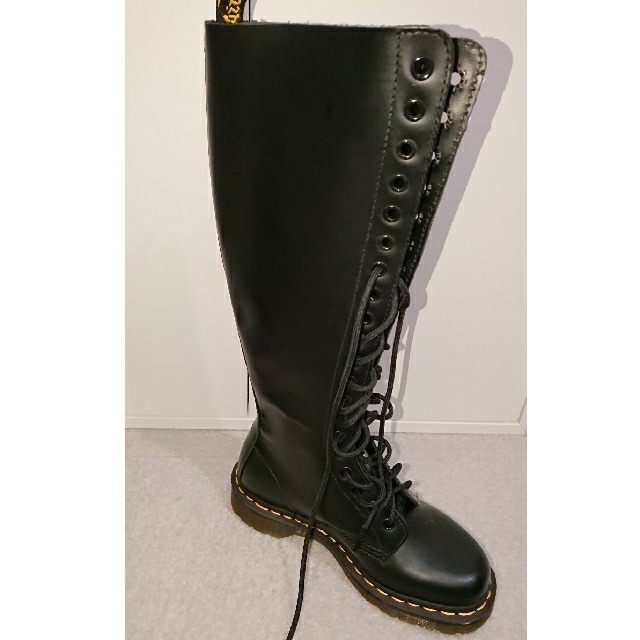 Dr.martens 20ホール 2