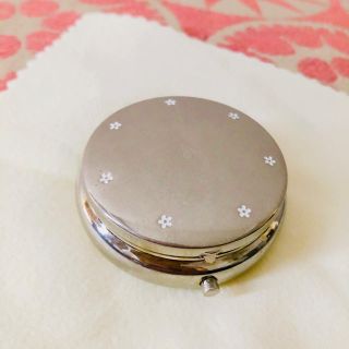 レイジースーザン(LAZY SUSAN)のLAZＹ SUSAN  ピアスケース(silver)(ピアス)