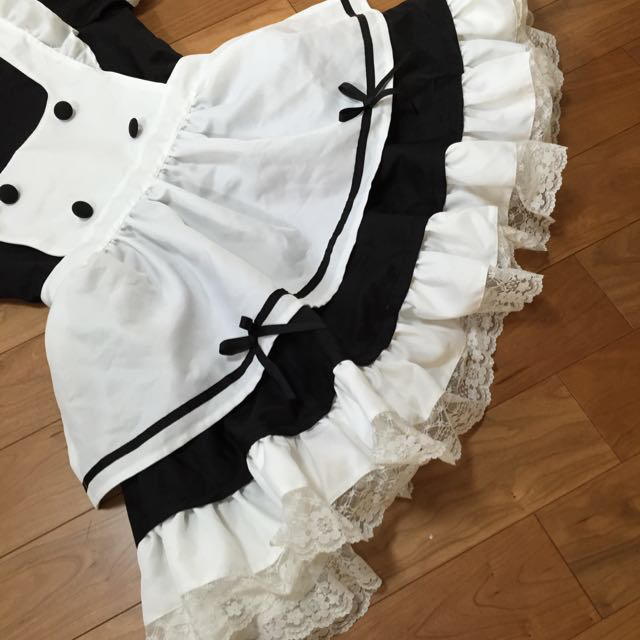 BODYLINE(ボディライン)のメイド服 レディースのワンピース(ひざ丈ワンピース)の商品写真