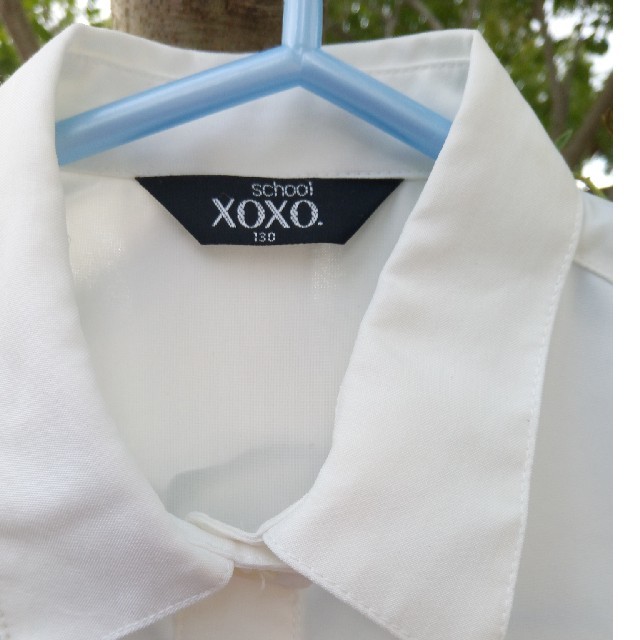 XOXO(キスキス)のもりた様専用xoxo ブラウス　ワイシャツ　サイズ130　冠婚葬祭　卒業式入学式 キッズ/ベビー/マタニティのキッズ服女の子用(90cm~)(ブラウス)の商品写真