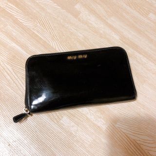 ミュウミュウ(miumiu)のmiumiu リボン ブラック 黒 長財布 財布(長財布)