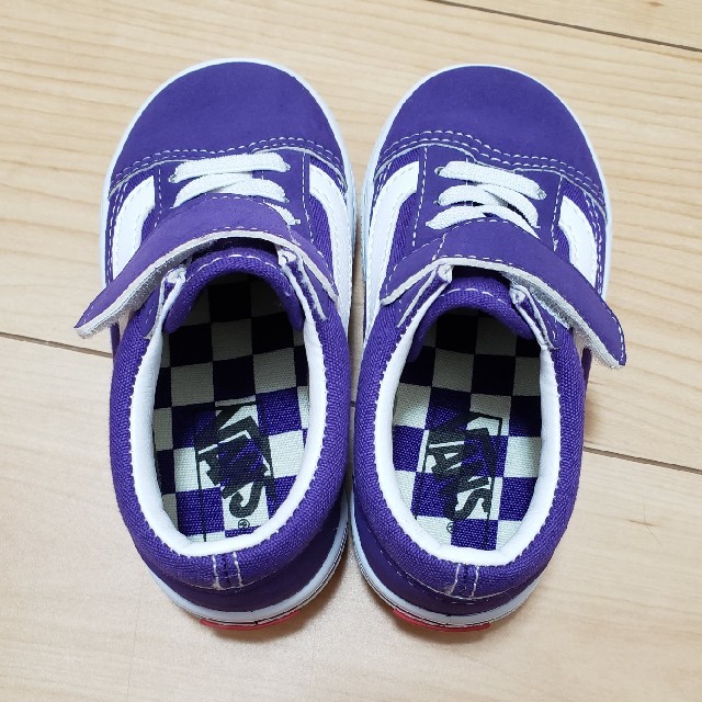 VANS(ヴァンズ)のレアカラー！新品 VANS オールドスクール 15cm パープル キッズ/ベビー/マタニティのキッズ靴/シューズ(15cm~)(スニーカー)の商品写真