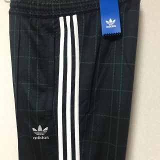 adidas - 新品 adidas トラックパンツ チェック柄 緑 XSの通販 by N's